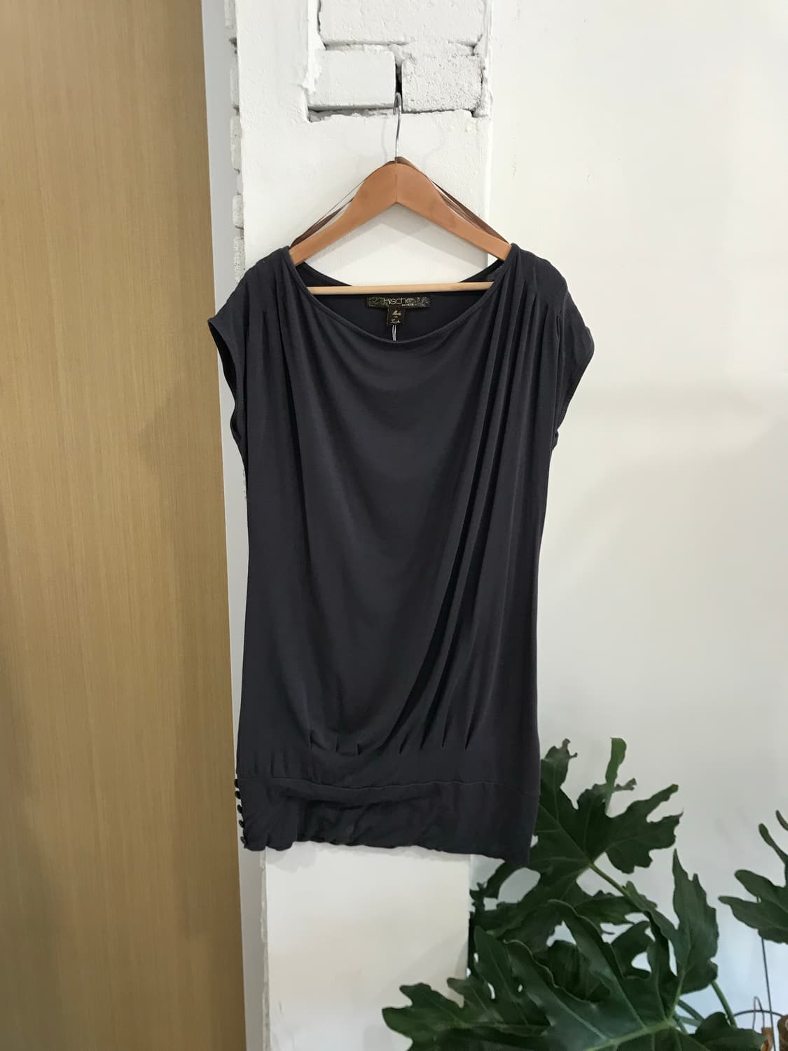 Vintage button T 상품이미지2