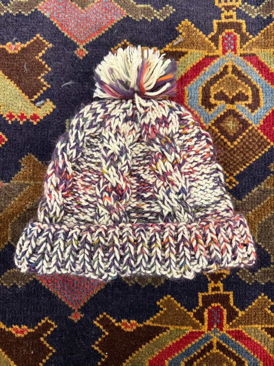 크림 믹스 케이블 폼폼비니 상품이미지1