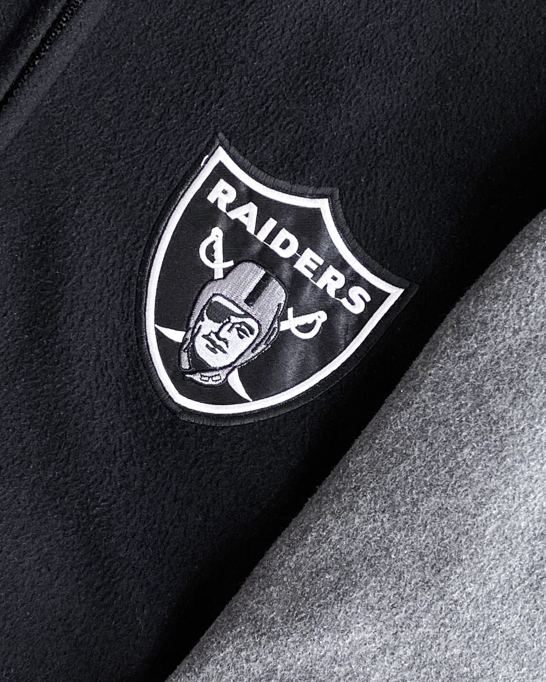 Pr.P's 90‘s 오클랜드 레이더스 플리스바시티자켓 상품이미지6