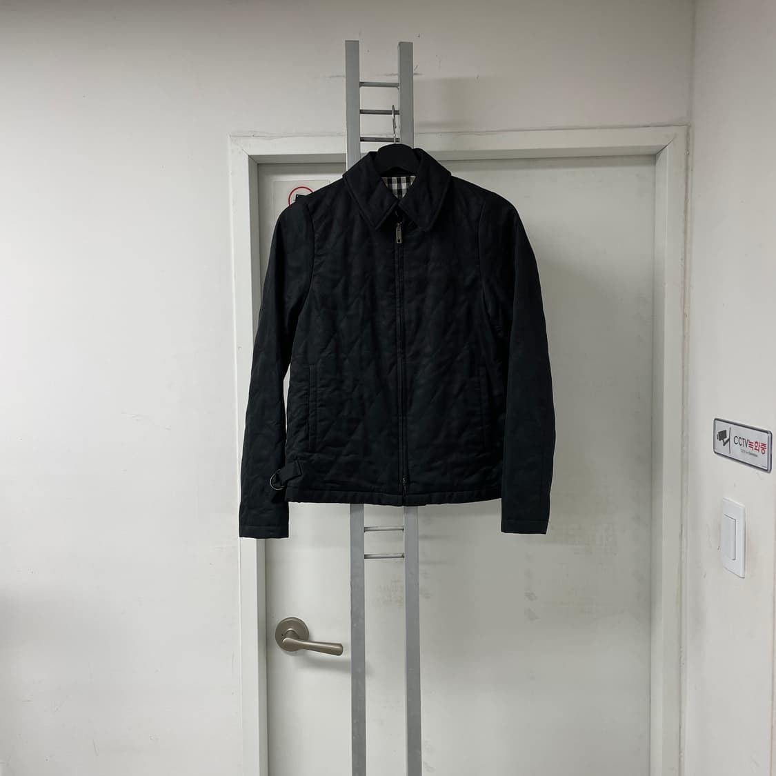 버버리 퀄팅 자켓 블랙 S(W) 상품이미지1