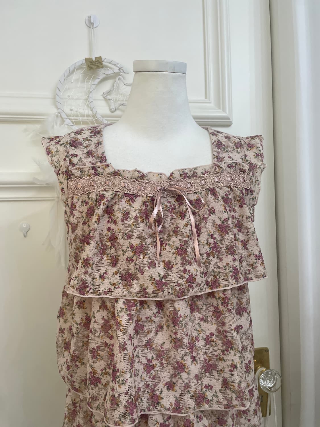 ROSA CHERI flower lace layered bow top 상품이미지5