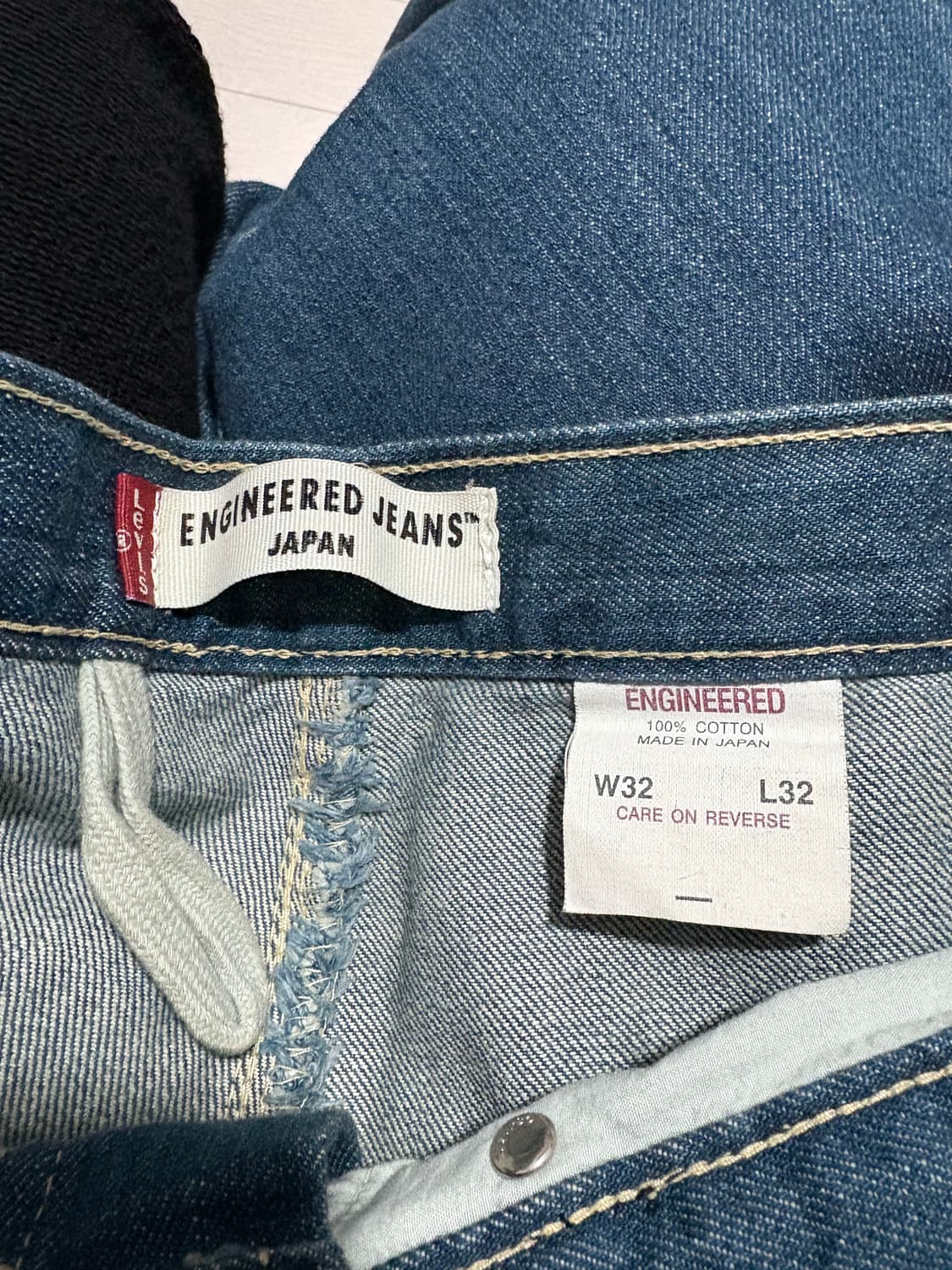 리바이스 엔지니어드 라인 데님팬츠 상품이미지4