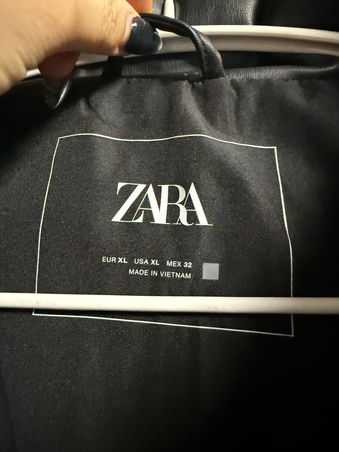 Zara 자라 페이크 레더 패딩 조끼 XL 상품이미지4
