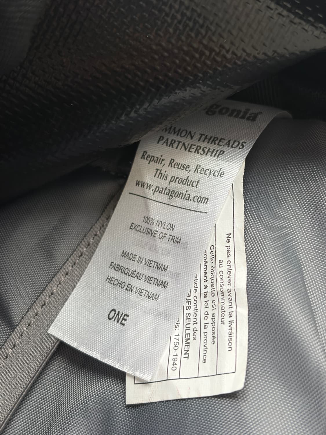 patagonia 파타고니아 블랙홀 25L 백팩 가방 상품이미지6