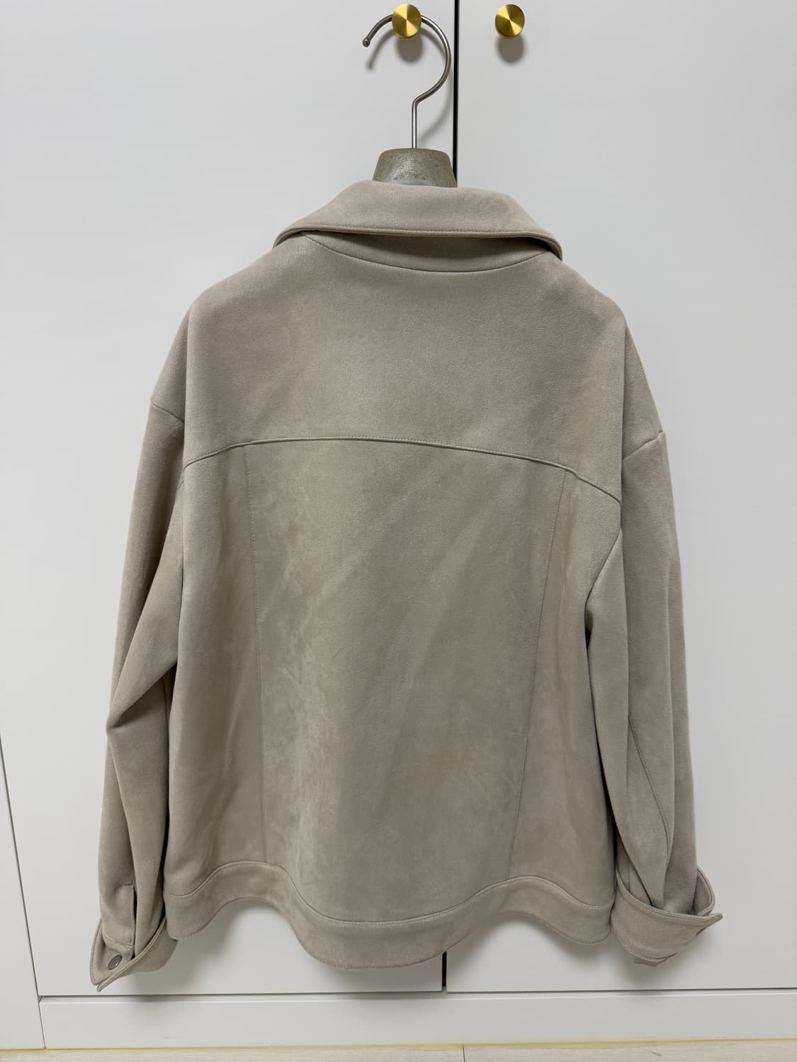 스파오 스웨이드 자켓 상품이미지2