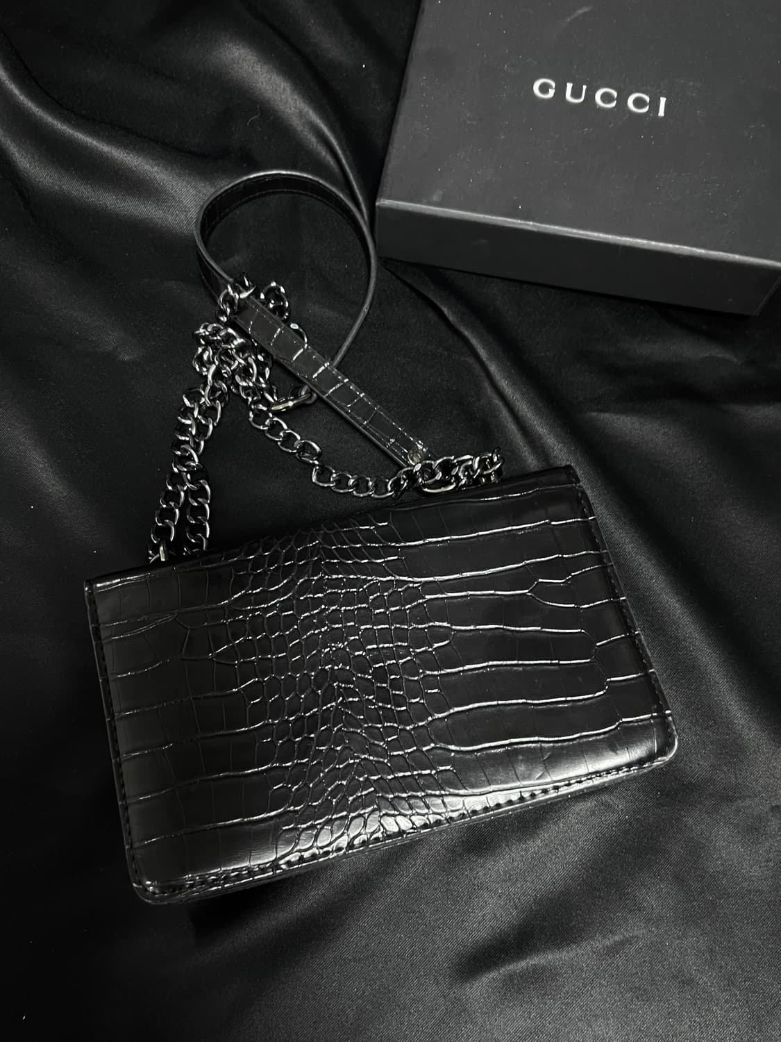 Vintage crocodile blackchain 크록 블랙체인 숄더 상품이미지3