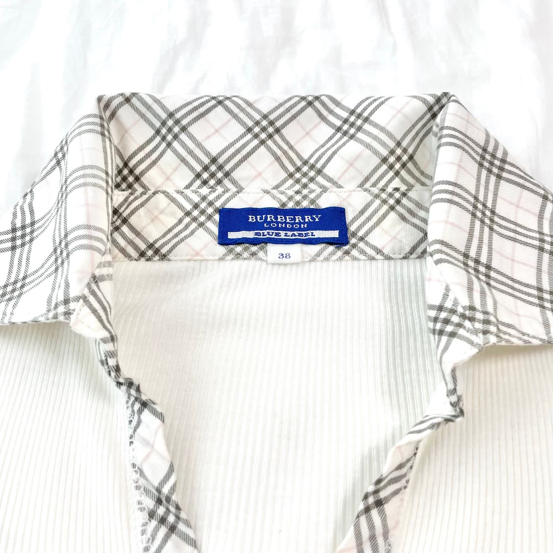 Burberry 버버리 노바체크골지딱붙탑 버버리핑크 버버리골지 블루라벨 상품이미지8