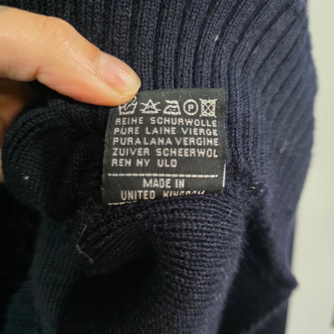 버버리 네이비 기마로고 엘보우 패치 코만도 퓨어 울 니트 L 상품이미지7