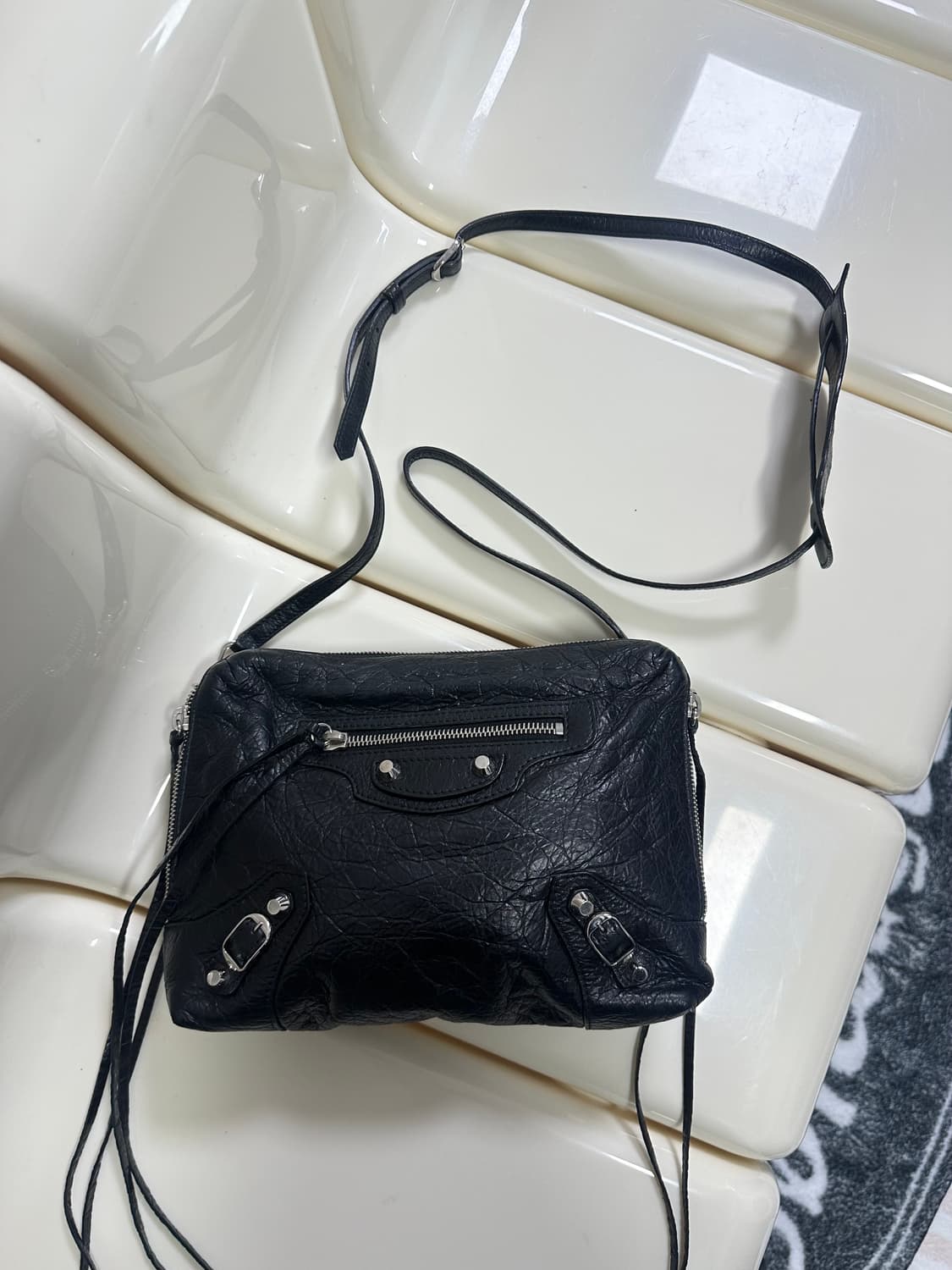 [A+ 정품] 발렌시아가 모터백 리포터 블랙 상품이미지7