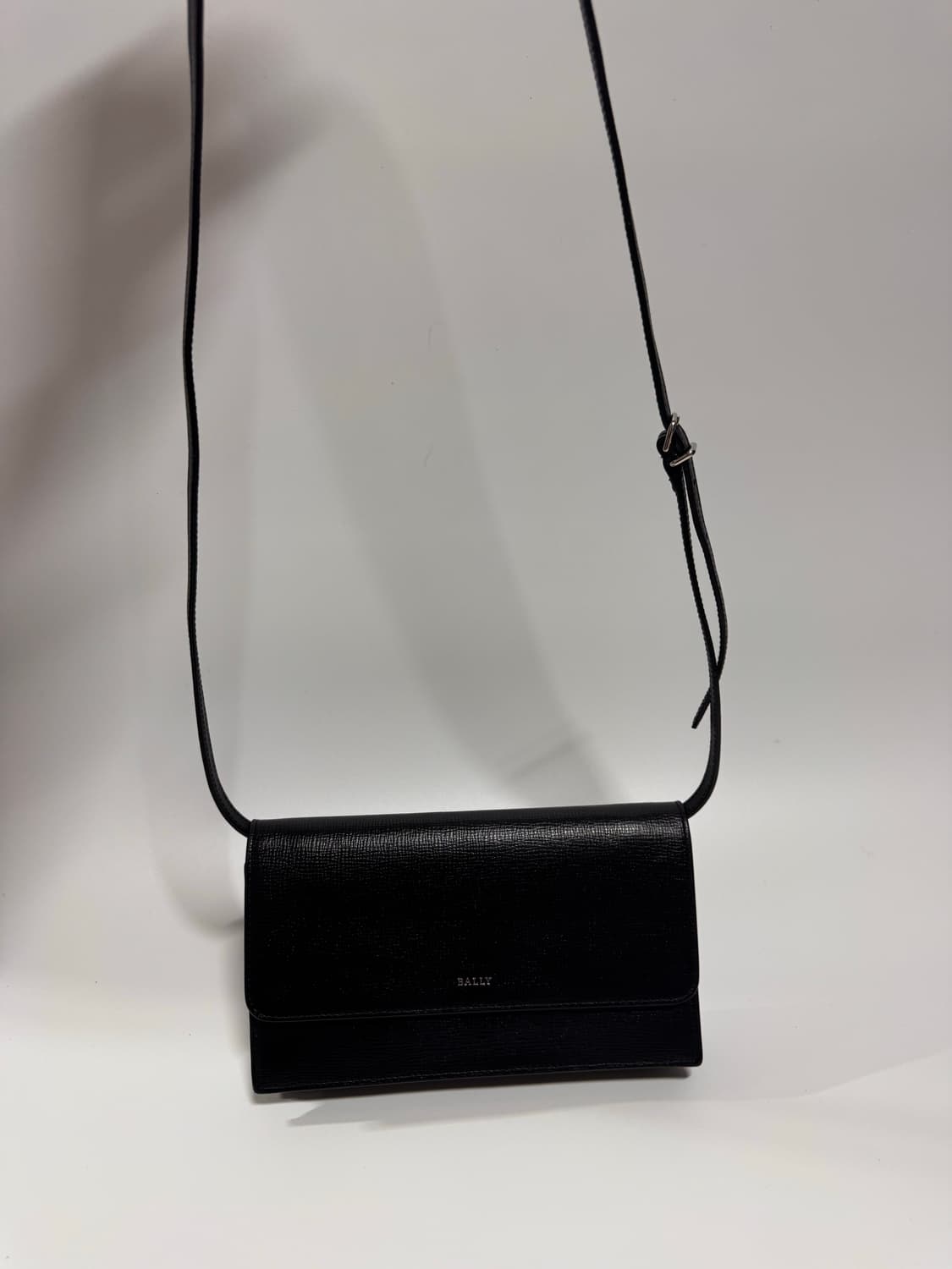 발리 Bally 블랙 크로스백 미니백 상품이미지1