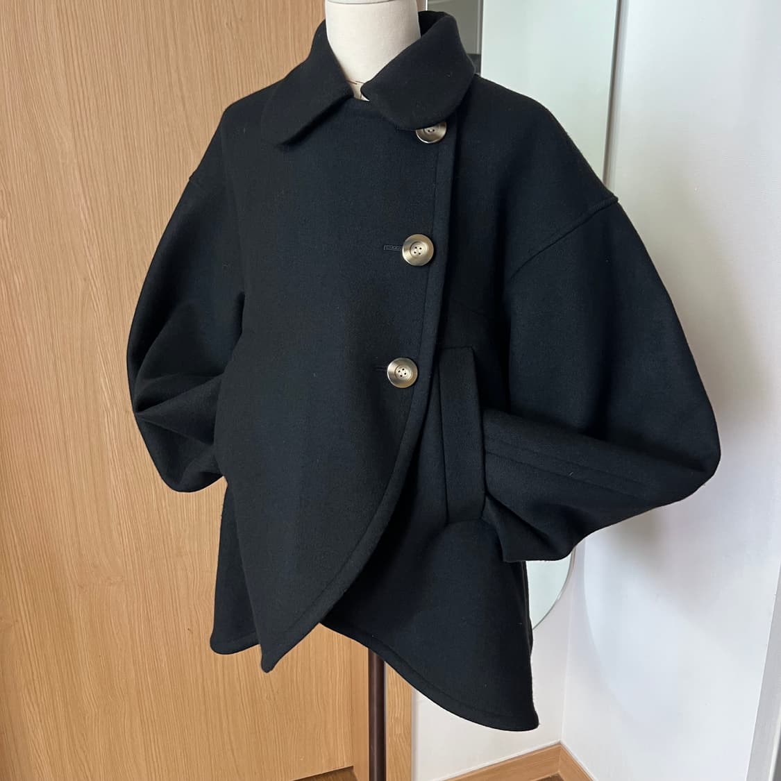 엔폴드 라운드 헴 코트 38사이즈 상품이미지2