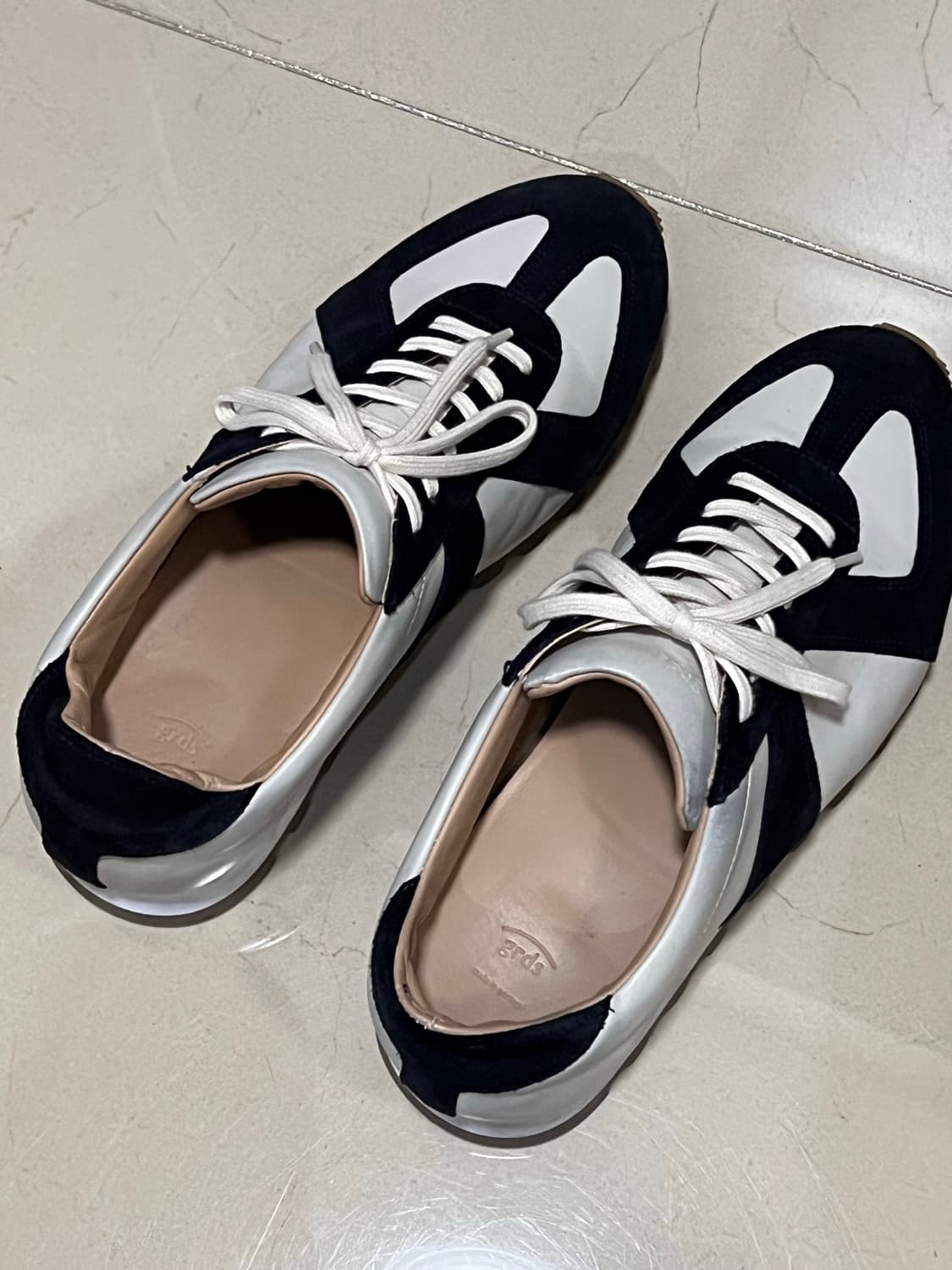 그라더스 스니커즈 네이비/화이트 270 상품이미지7