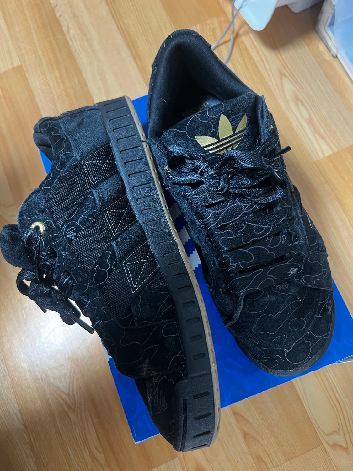 아디다스 x 베이프 로우수트 트리플 블랙 285 상품이미지2