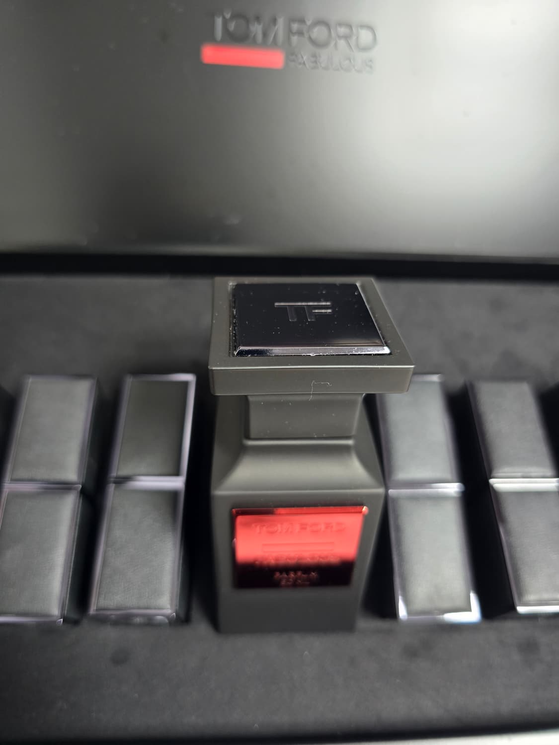 톰포드 패뷸러스 향수 상품이미지4