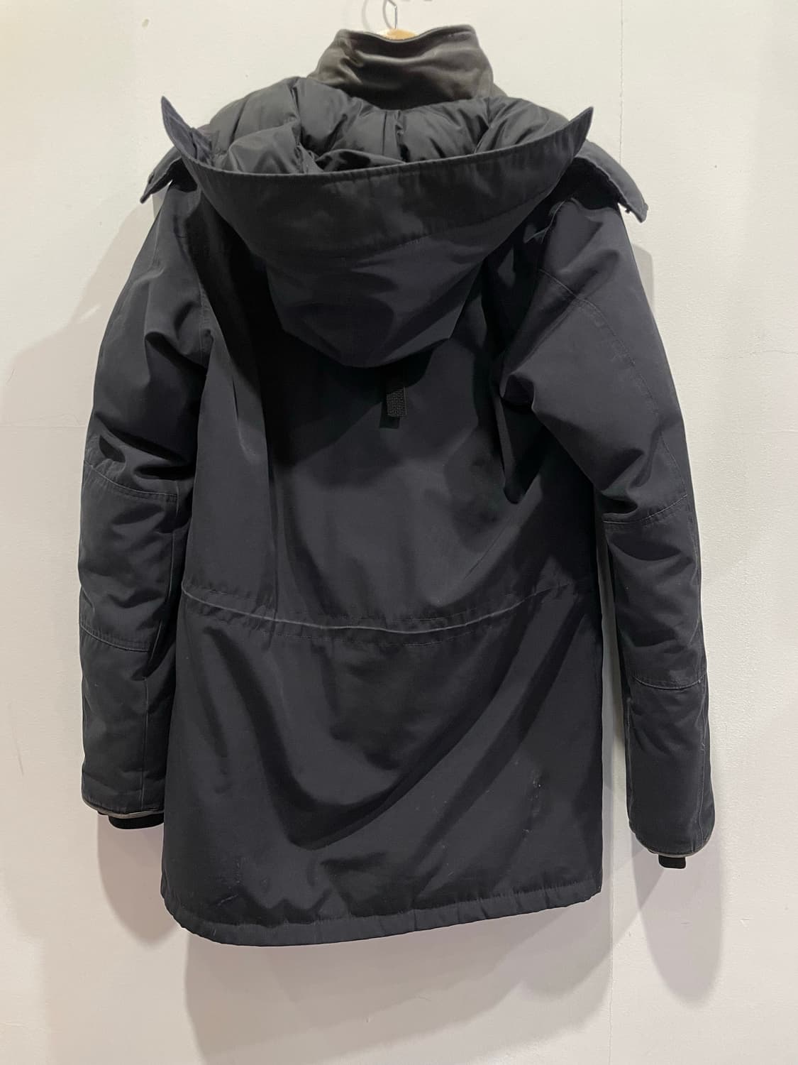 캐나다구스 밴프 파카 블랙 S 정품 상품이미지2