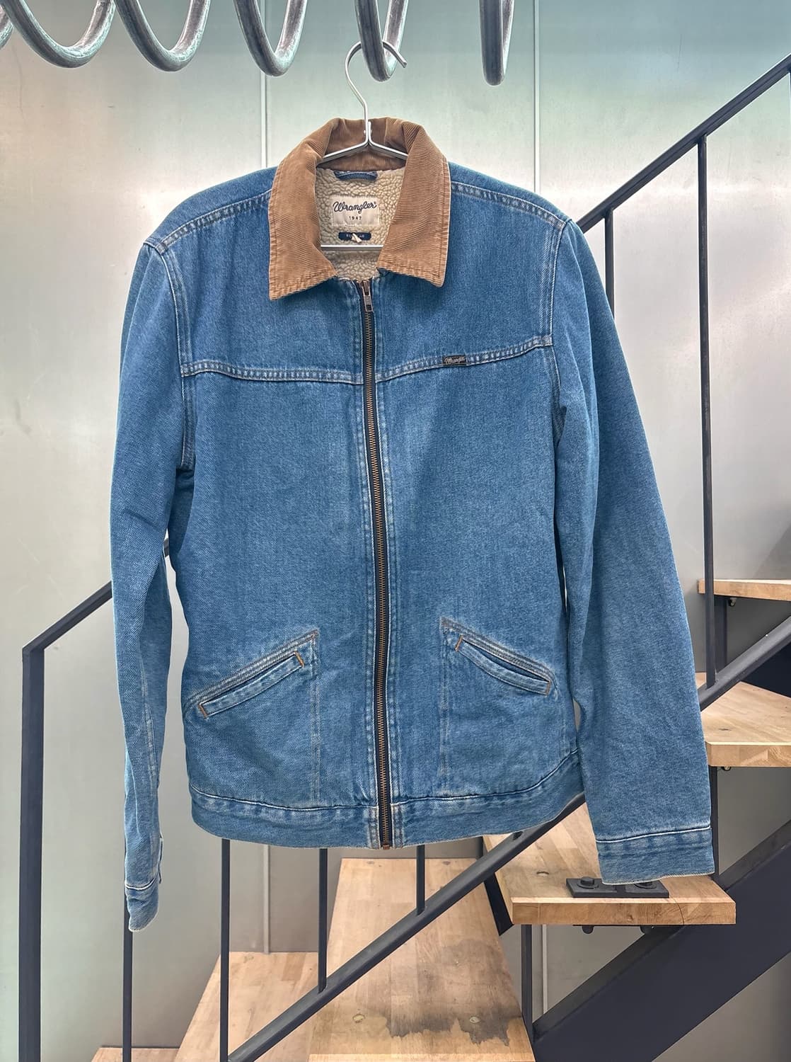 Wrangler 랭글러 쉐르파 코듀로이 트러커 자켓 상품이미지1