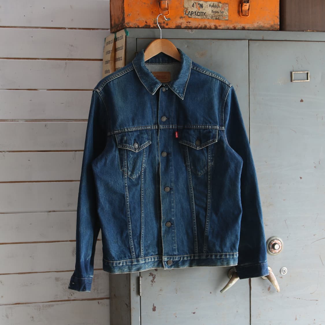 (착용컷) 80's 리바이스 70505-0217 데님 트러커 자켓 42 상품이미지2