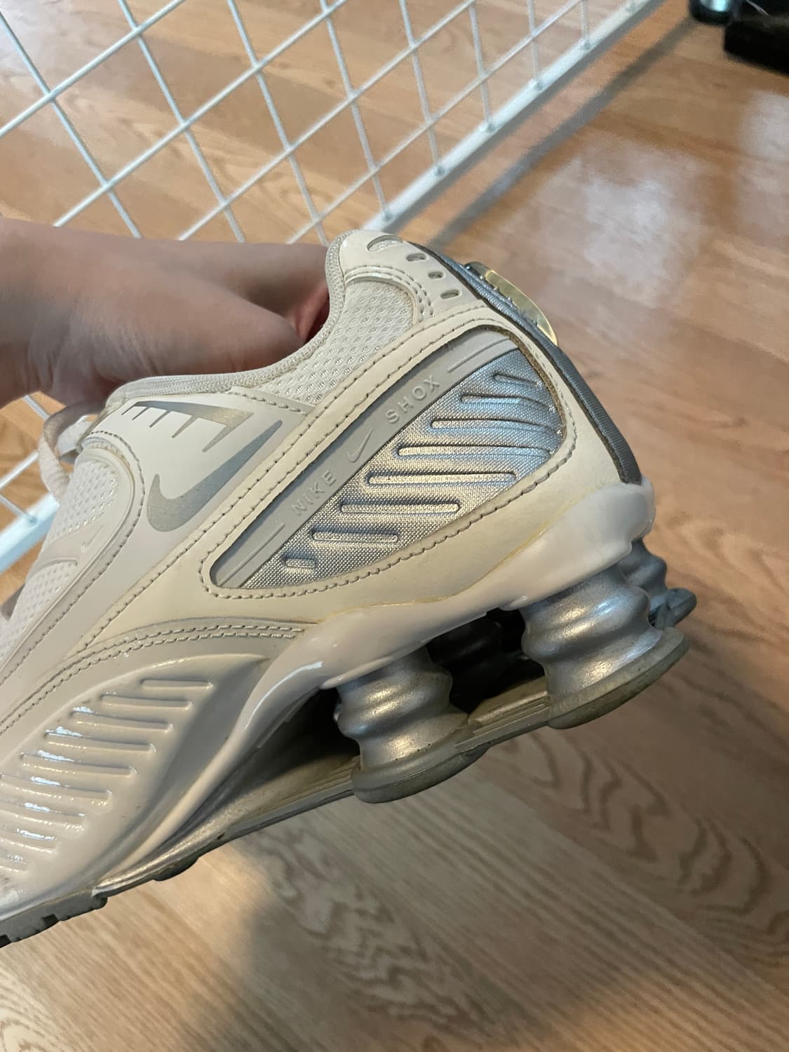 나이키샥스 250사이즈  상품이미지3