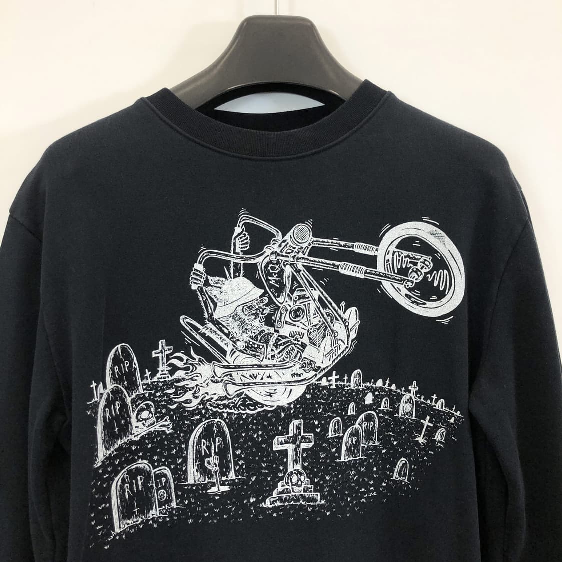 알렉산더맥퀸 바이크 맨투맨 90-95 오버  상품이미지2