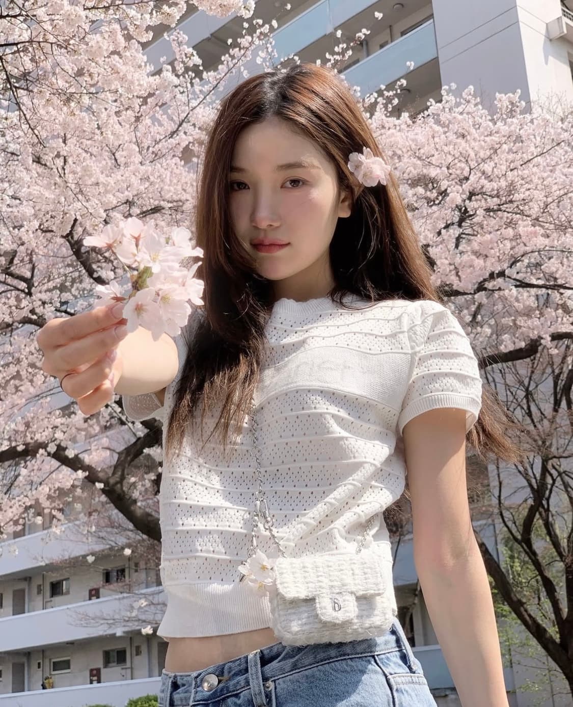 더바넷 Helen Logo Jacquard Knit Top 반팔 니트 상품이미지3