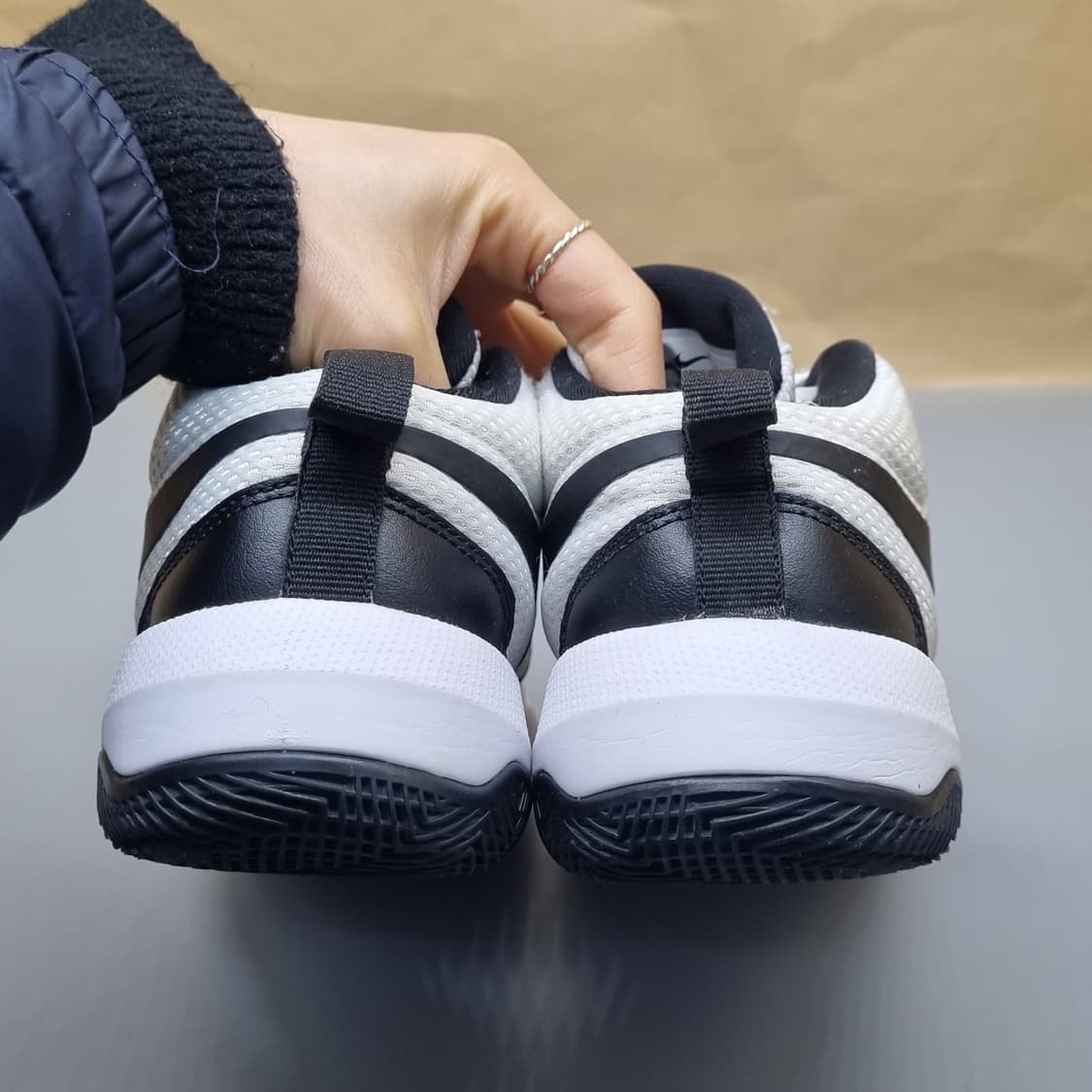 나이키 팀 허슬 D8 운동화235  상품이미지4