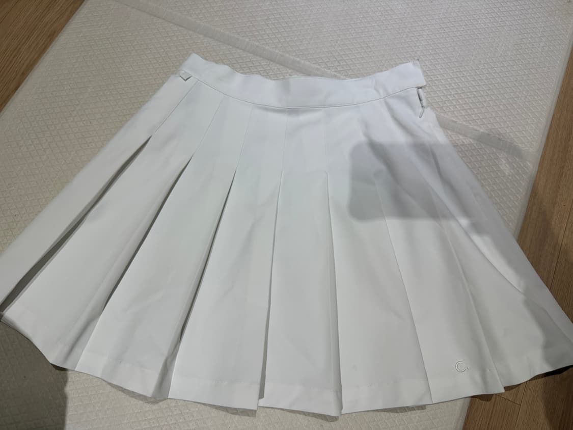 클로브 플리츠 화이트스커트M 상품이미지1