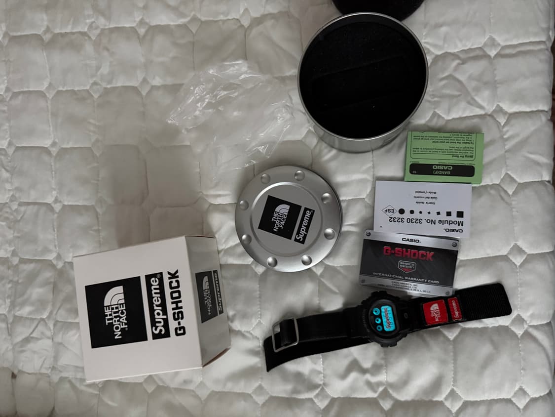 카시오 지샥 x 슈프림 x 노스페이스 DW-6900 블랙 상품이미지3