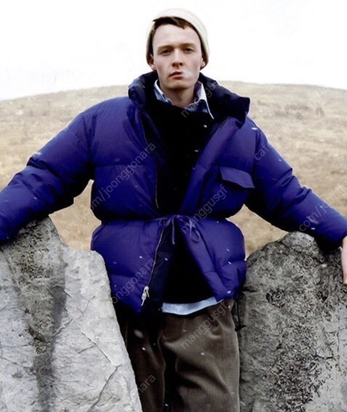 비긴202 리버시블 구스다운 캡틴선샤인 익스페디션 모티브 패딩 상품이미지9