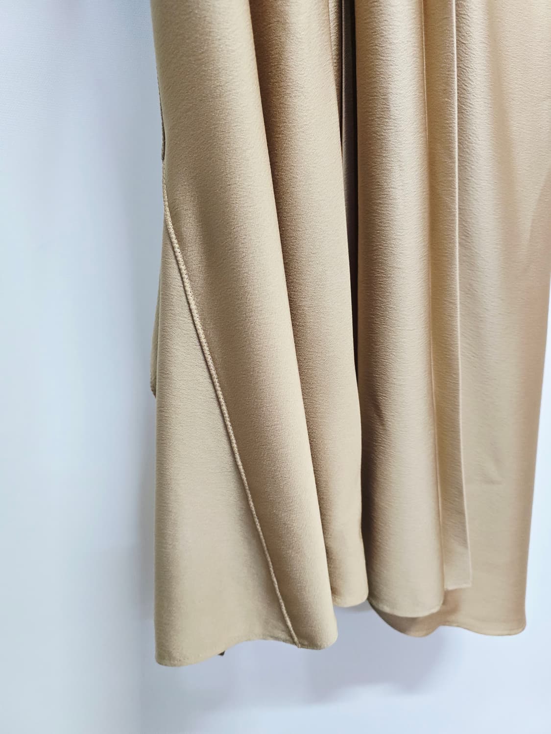 마인 베이지 끈 원피스 새틴 드레스 상품이미지6