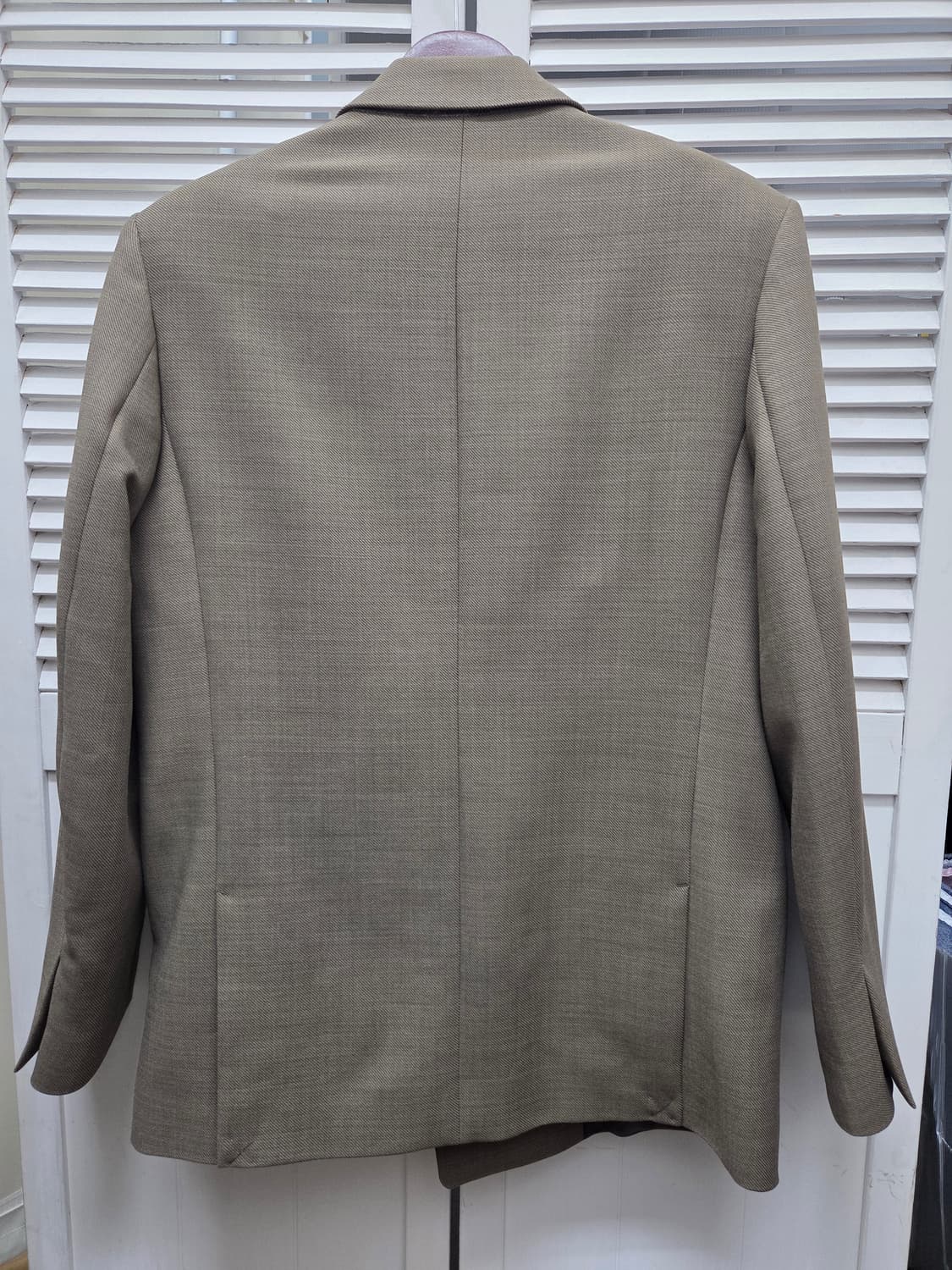 코스 릴랙스드핏 테일러링 울 블레이저 자켓 상품이미지8