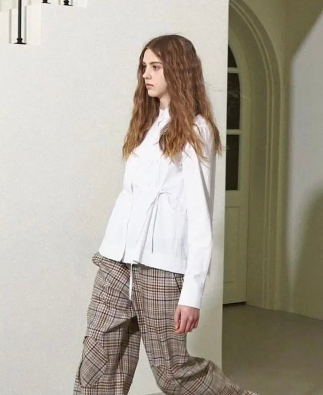 로레일즈 셔링 셔츠 상품이미지4