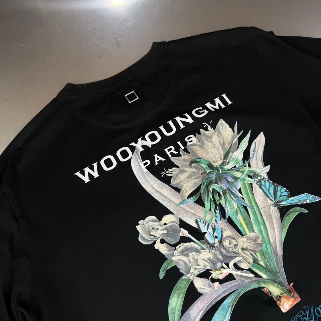 [리오브] 우영미 플라워 백로고 반팔 상품이미지3