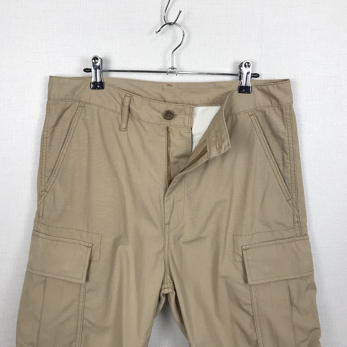 리바이스 Levi's 카고 반바지 베이지색 남성31 상품이미지3