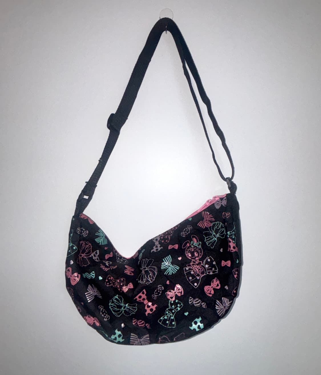 [mezzo piano] 메조피아노 베리에짱 리본 패턴 크로스백 상품이미지1