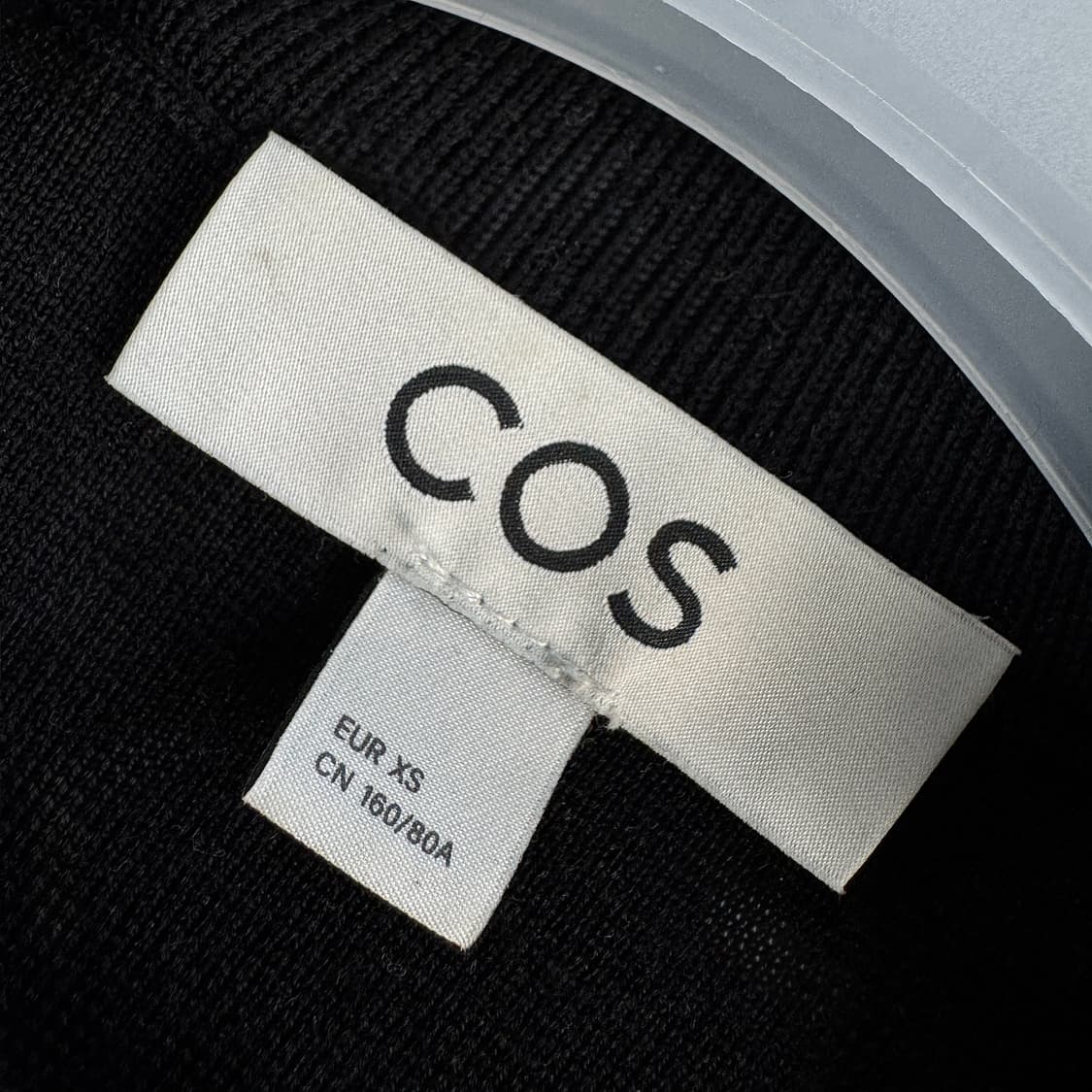 코스 COS 23 블랙 니트 스웨터 상품이미지3