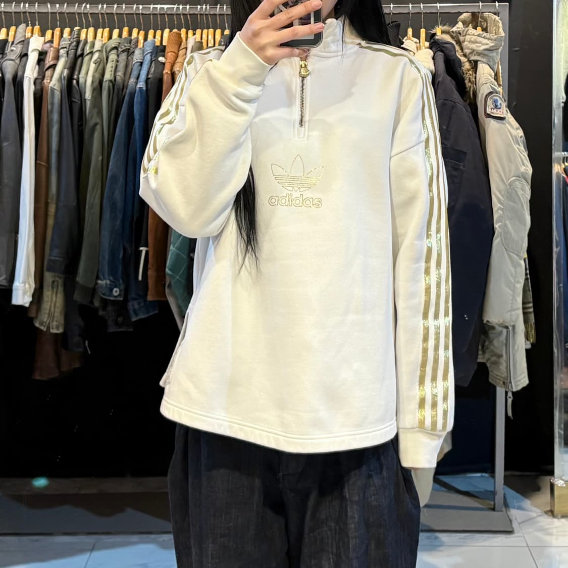 아디다스 흰/금 삼선 하프넥 기모 반집업 상품이미지2