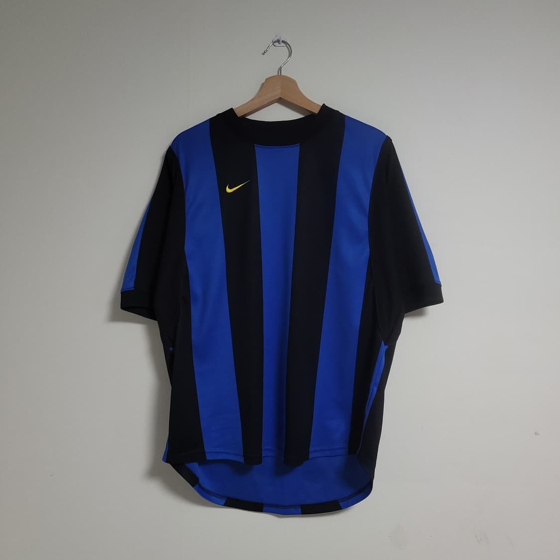 (L) NIKE 나이키 블랙/블루 스트라이프 반팔 티셔츠 올드스쿨 상품이미지1