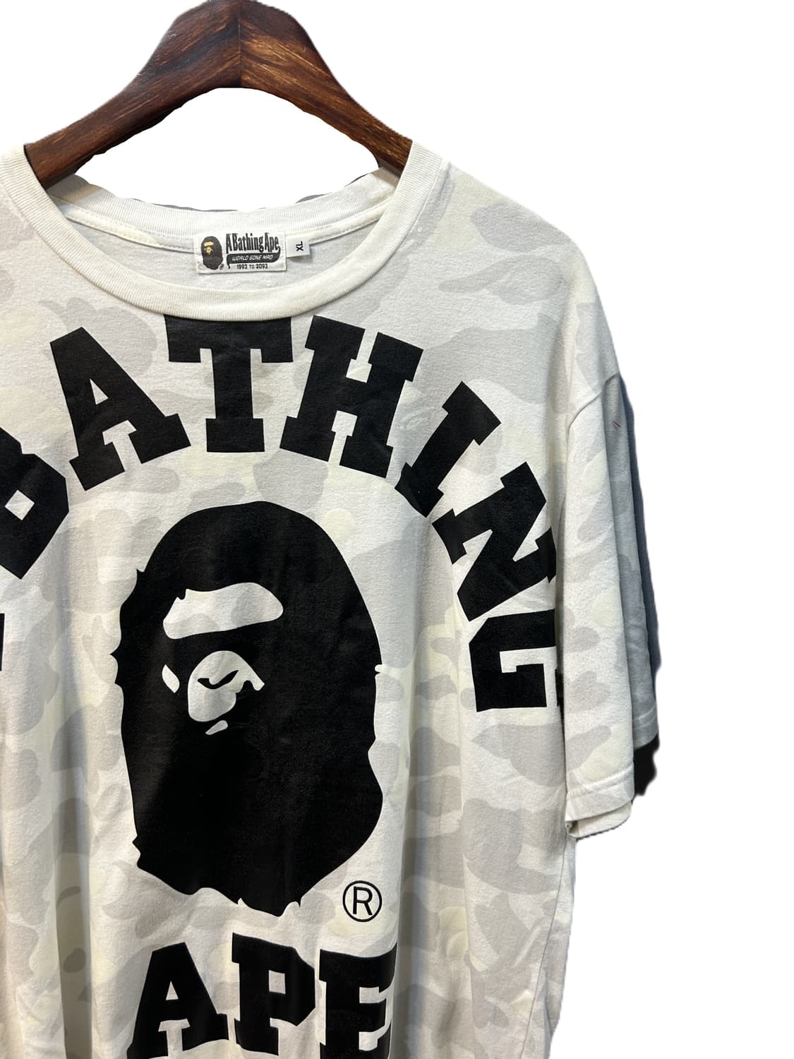 베이프 화이트 카모 로고 티셔츠 상품이미지3