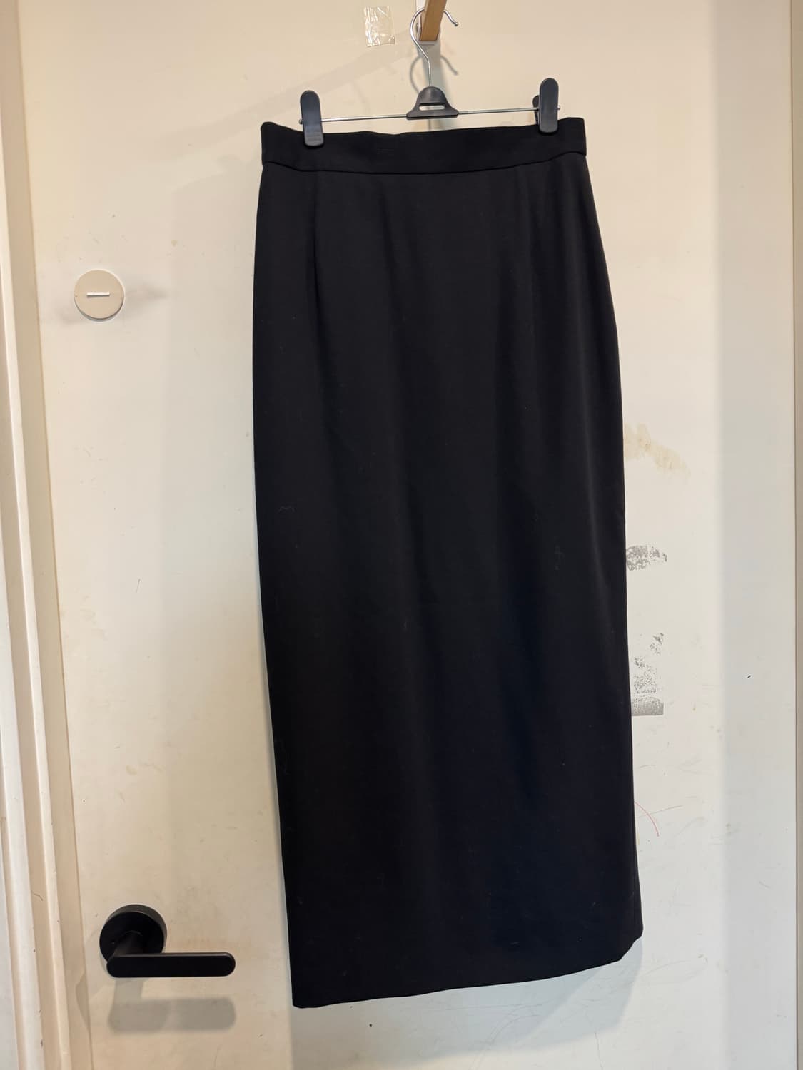 Escada 에스까다 H블랙 롱스커트 상품이미지5