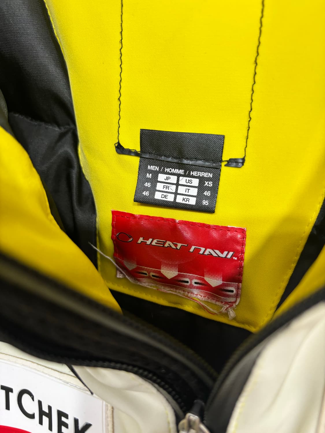 데상트 아우디 패딩 95 상품이미지8