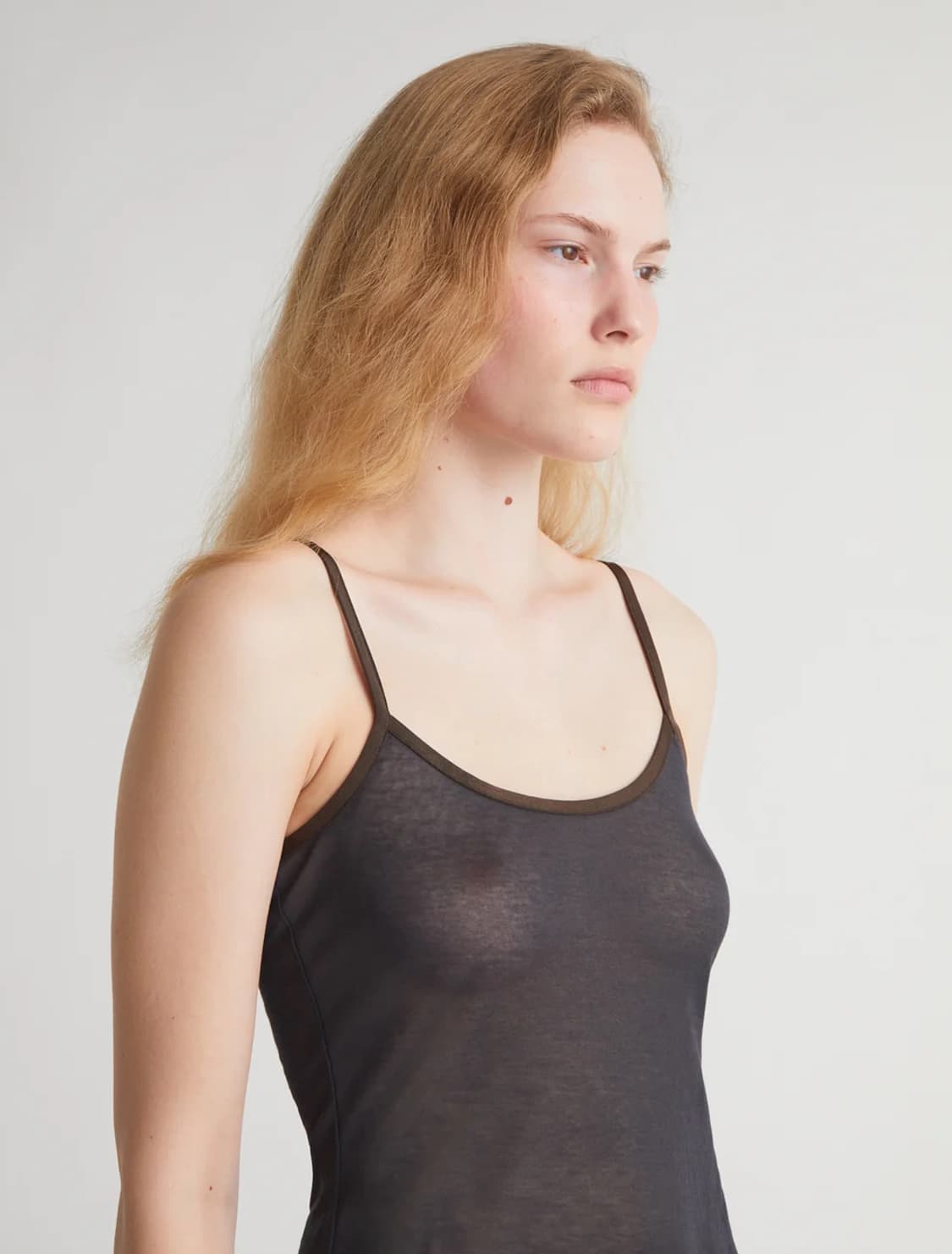 [XS,S,M,L]팔로마울 Nasem 슬리브리스 탑/그레이 상품이미지5