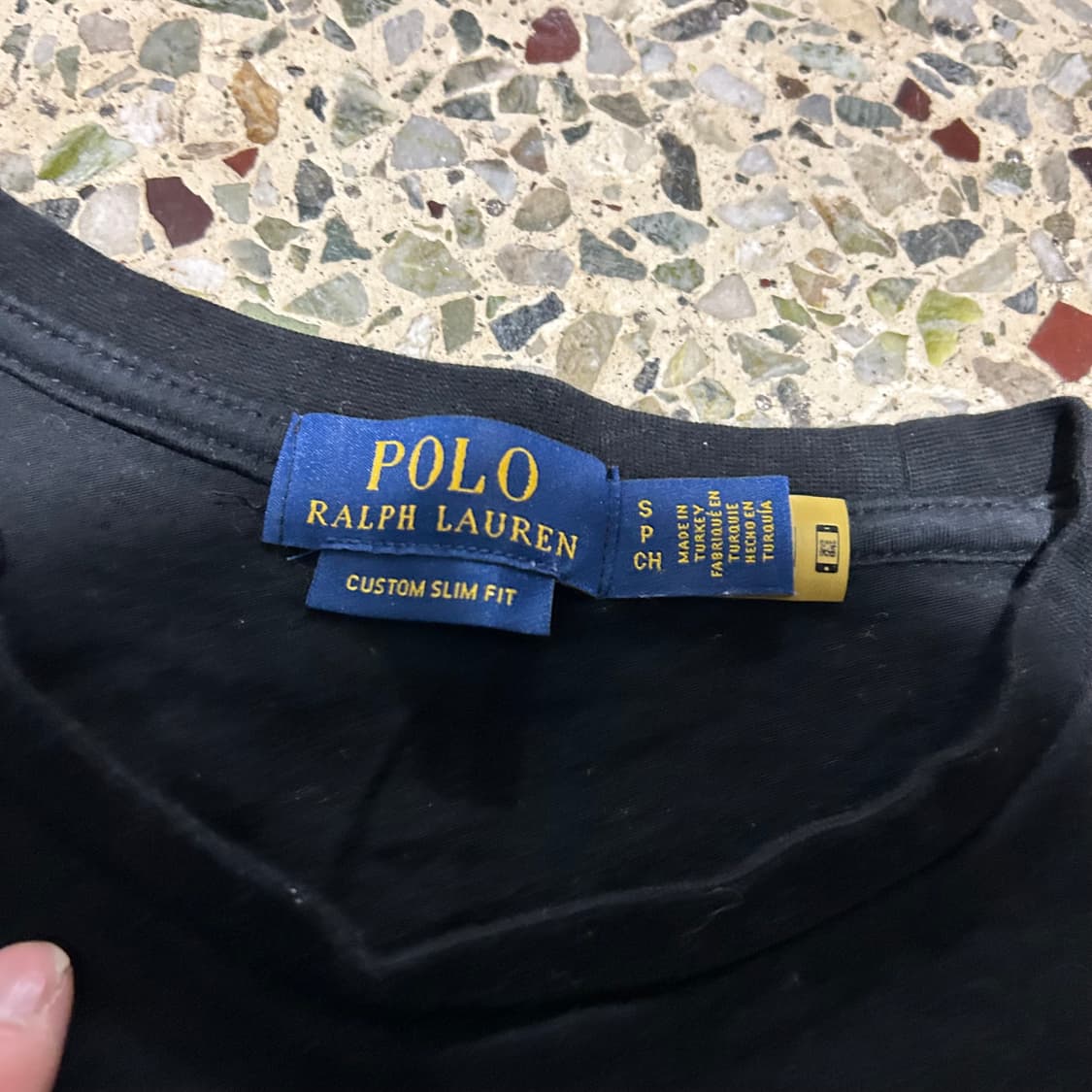폴로(POLO RalphLauren)자수 로고 블랙 반팔티 상품이미지4