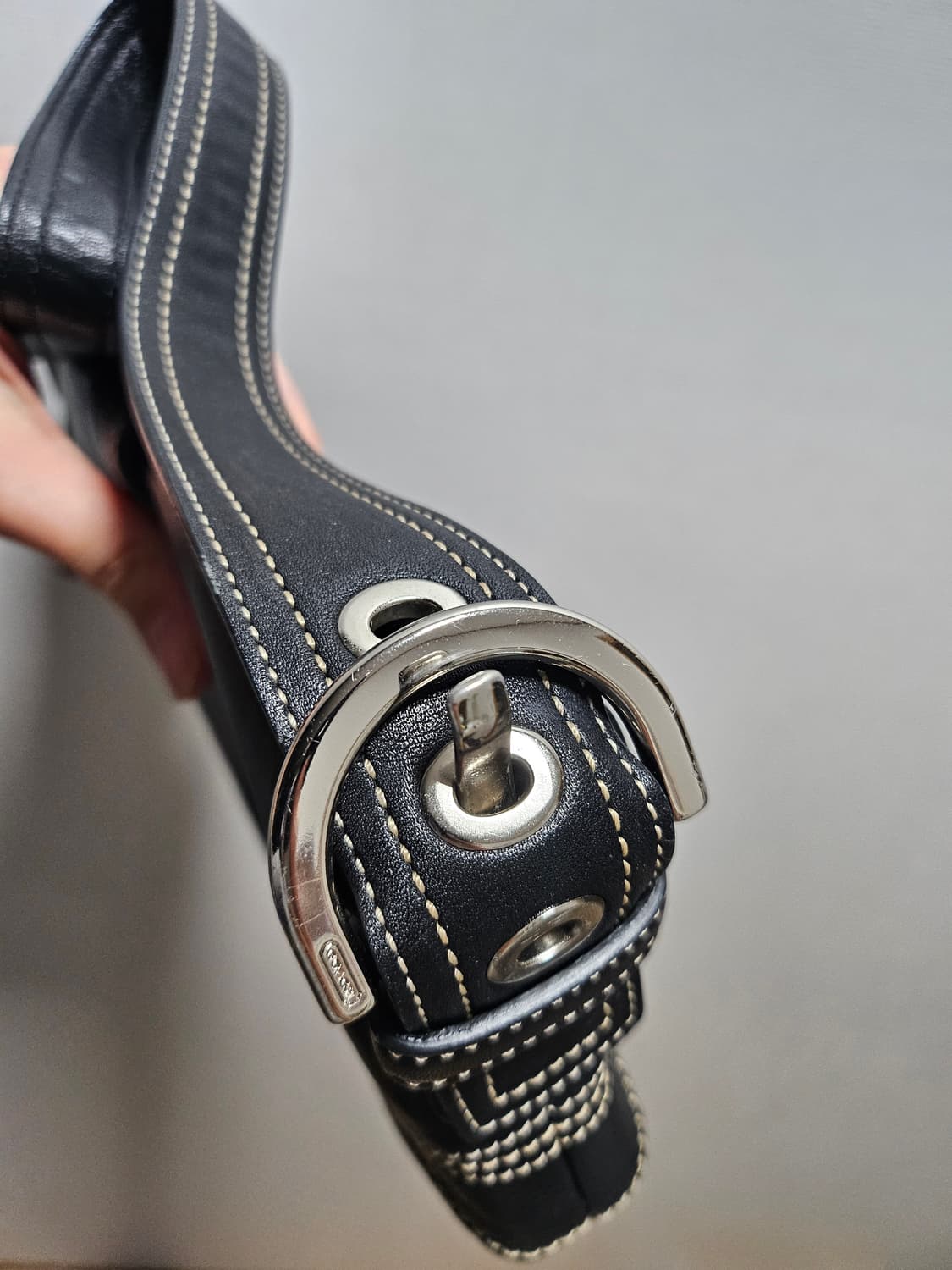 코치 버클 빈티지 숄더백 상품이미지9