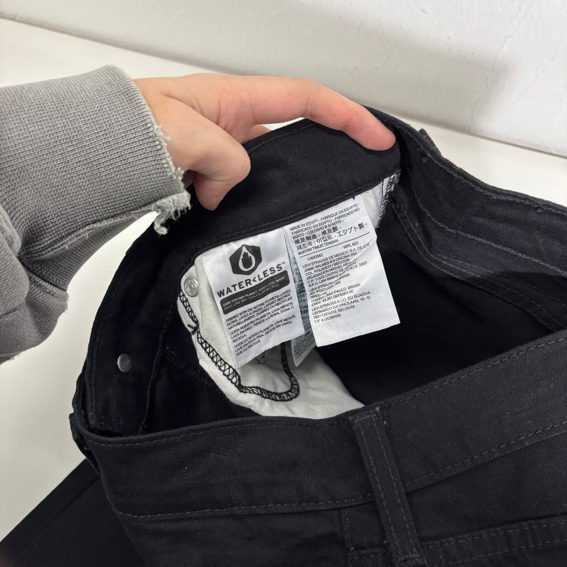 29 리바이스512 슬림테이퍼핏 블랙진 상품이미지5