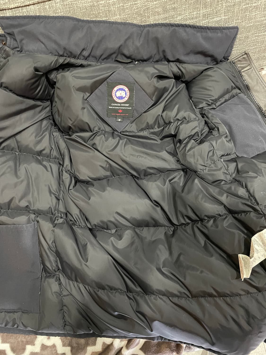 캐나다구스 밴프 파카 블랙 S 정품 상품이미지3