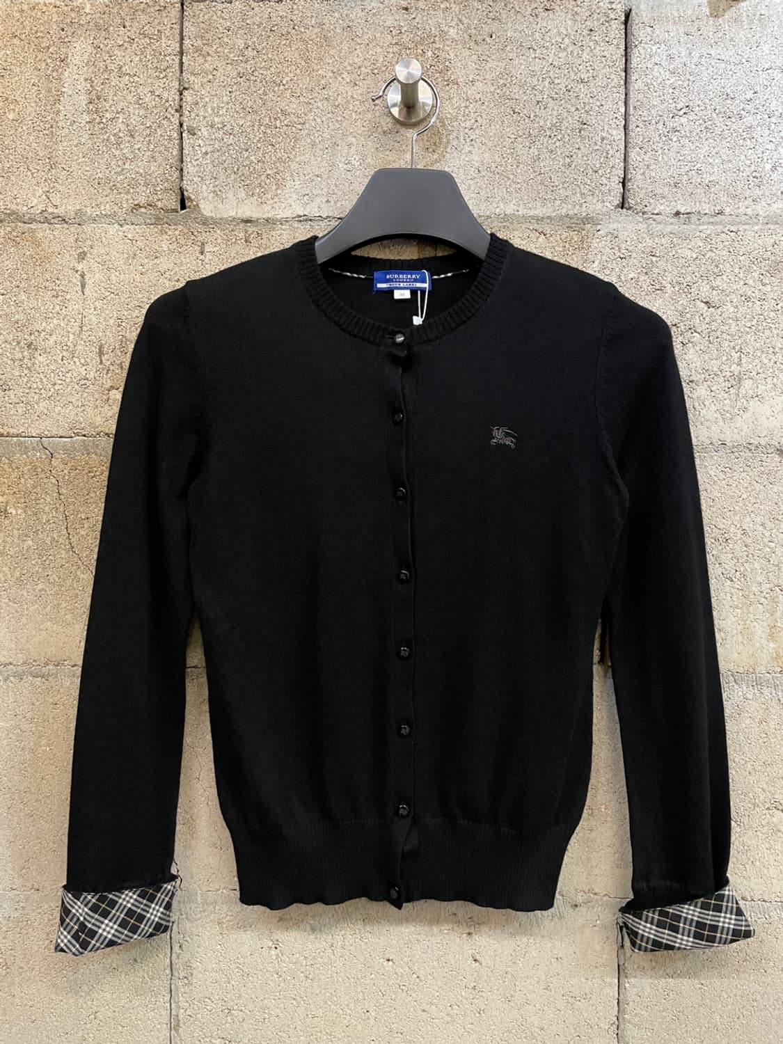 버버리 크레스트 로고 울 가디건  상품이미지1