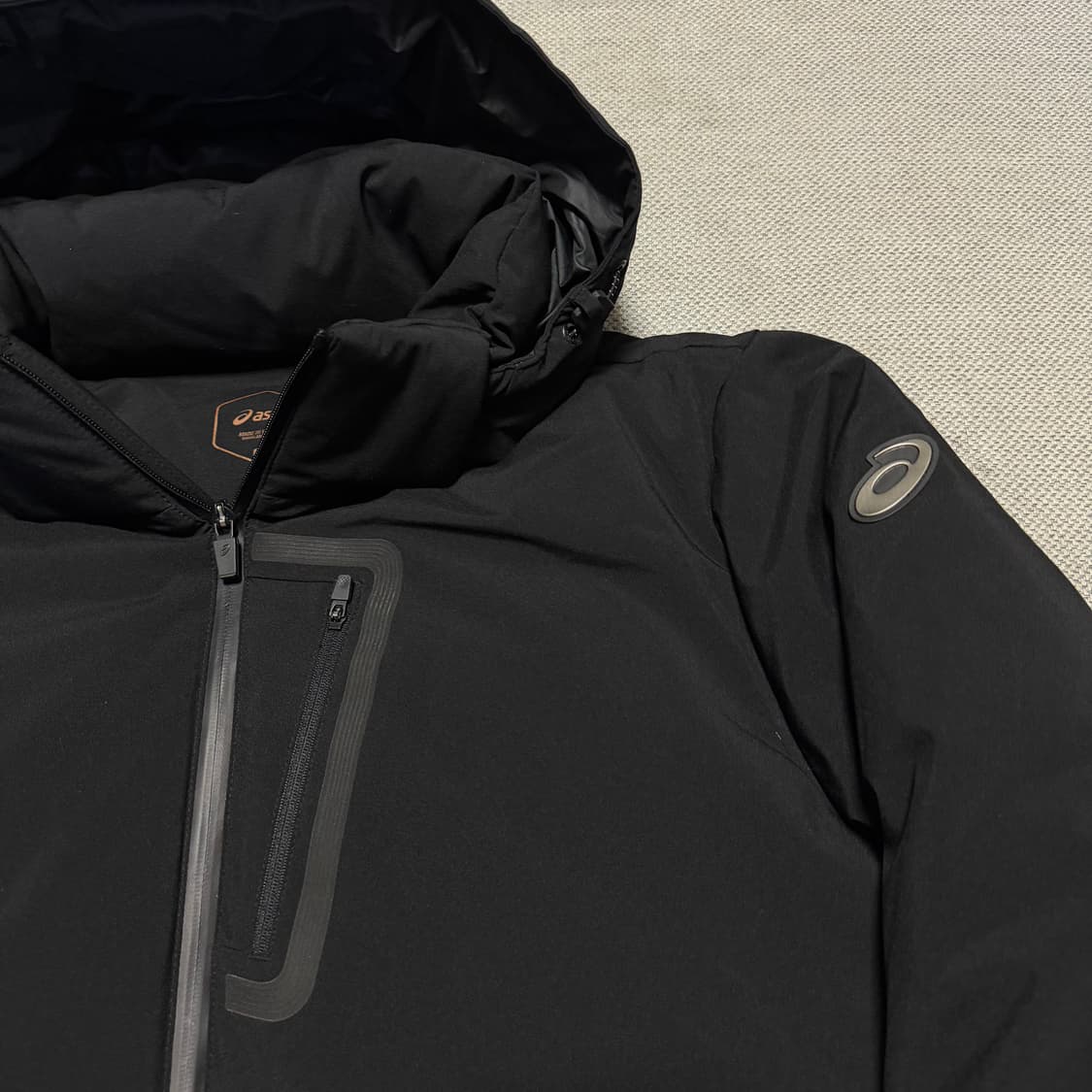 아식스 사이드로고 덕다운 패딩 자켓 상품이미지2