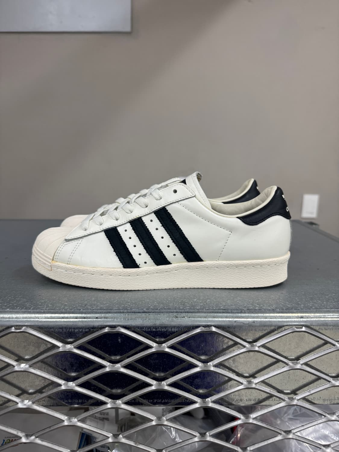 아디다스 슈퍼스타80s 빈티지 260 상품이미지1