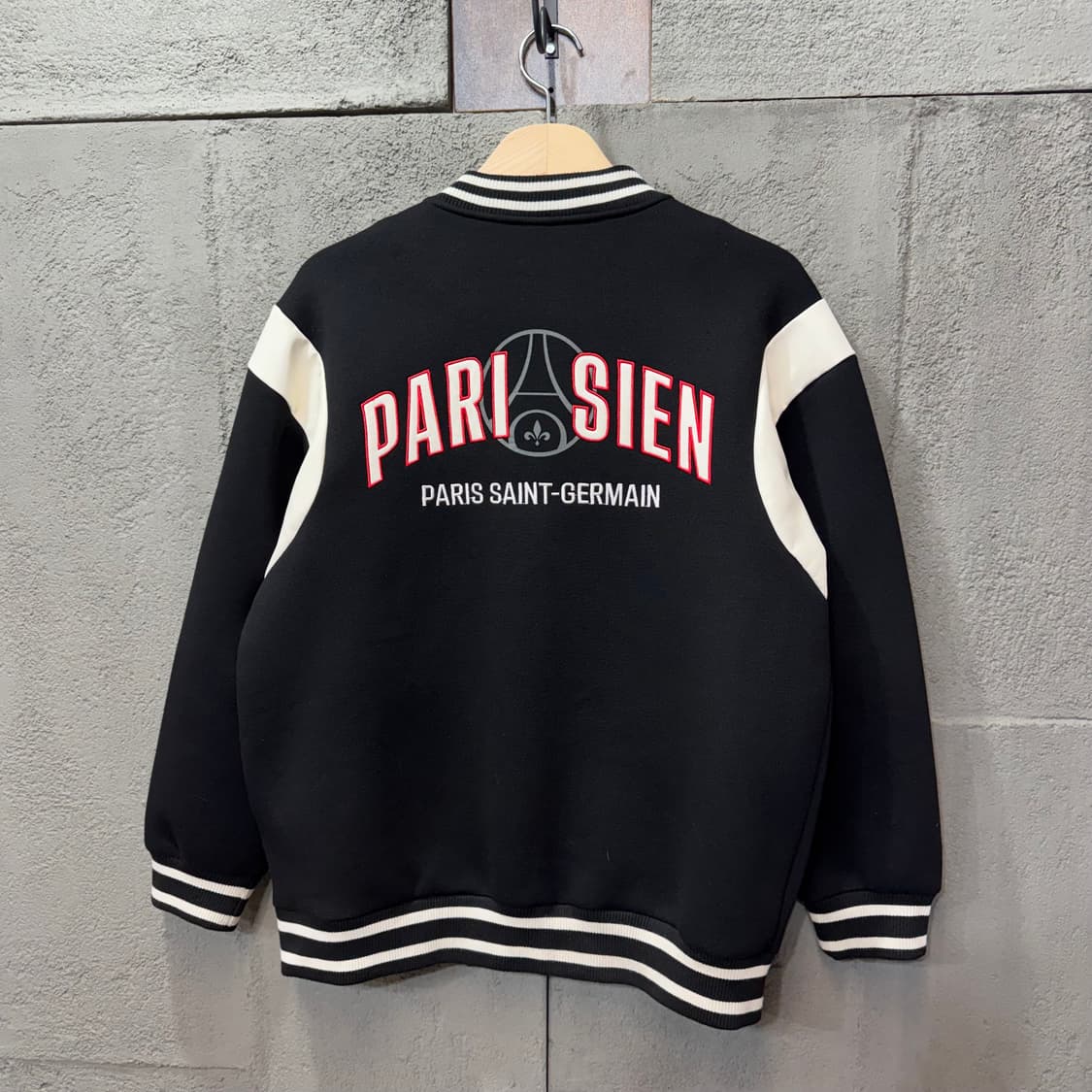 파리생제르망 베이스볼 자켓 (S)   상품이미지3