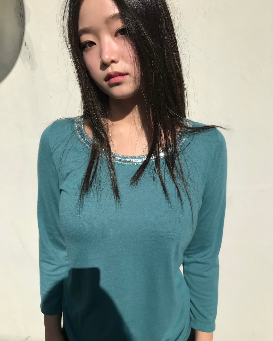 스팽글 디테일 롱슬리브 상품이미지3